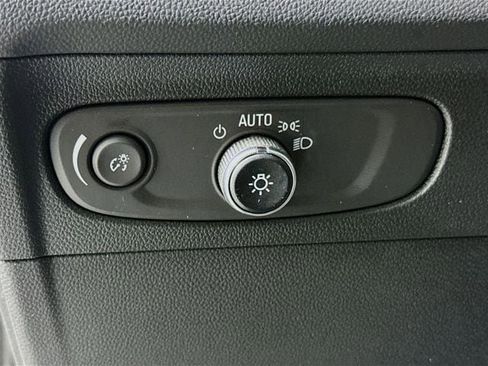 Used 2023 Buick Envision Essence w/ Sport Touring Package AWD/4WD image 11