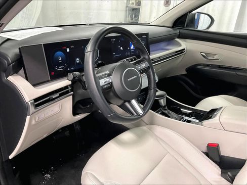 Certified 2025 Hyundai Tucson SEL image 16