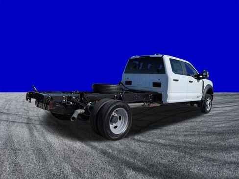 New 2026 Ford F450 XL w/ XL Chrome Package image 4
