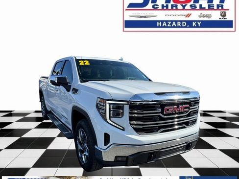 Used 2022 GMC Sierra 1500 SLT w/ SLT Convenience Package image 1