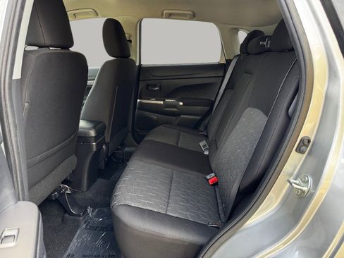 Used 2021 Mitsubishi Outlander Sport SE image 15