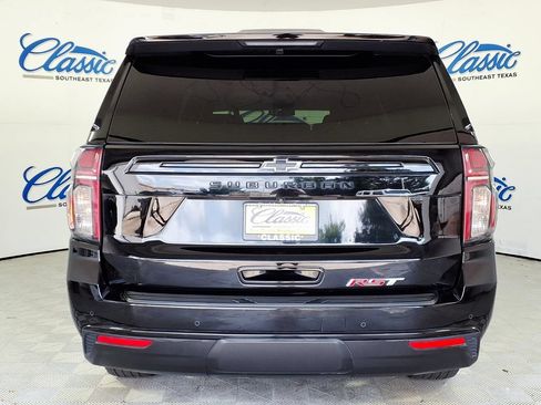 Used 2024 Chevrolet Suburban RST w/ Luxury Package RWD image 4