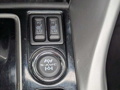 Used 2024 Mitsubishi Eclipse Cross SEL AWD/4WD image 27