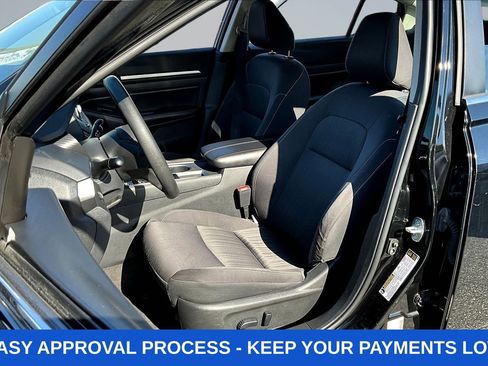 Used 2022 Nissan Altima 2.5 SV FWD image 26