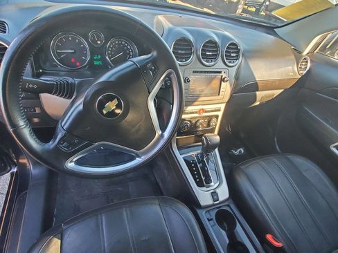 Used 2014 Chevrolet Captiva Sport LT w/ Convenience Package image 19