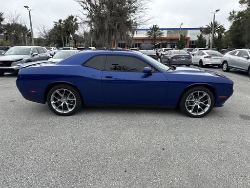 Used 2021 Dodge Challenger SXT w/ Plus Package image 7