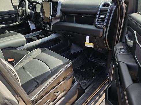 New 2026 RAM 5500 4x4 Crew Cab w/ Laramie Trim Package image 7