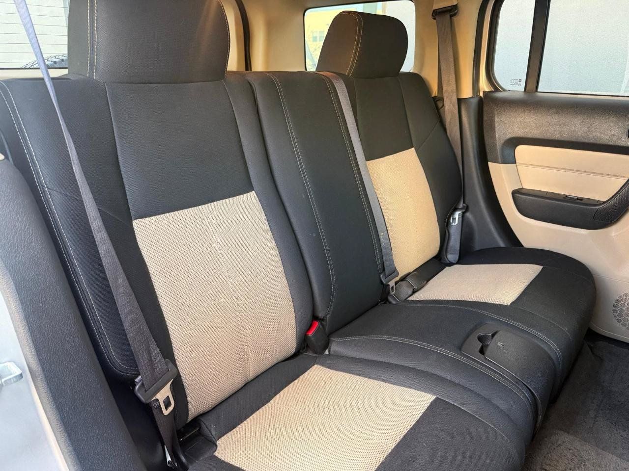 Used 2006 HUMMER H3 w/ Chrome Appearance Package AWD/4WD image 22