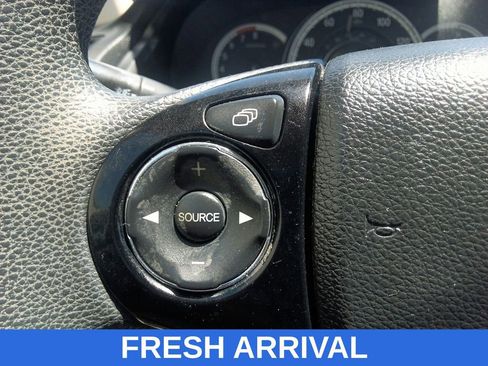 Used 2017 Honda Accord LX image 23