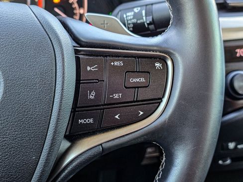 Used 2019 Lexus ES 350 w/ Premium Package image 23