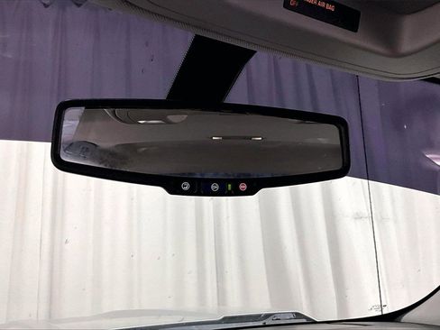 Used 2018 Chevrolet Silverado 1500 LT w/ Texas Edition image 17