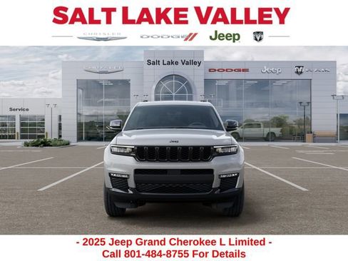 New 2025 Jeep Grand Cherokee L Limited w/ Black Appearance Package AWD/4WD image 6