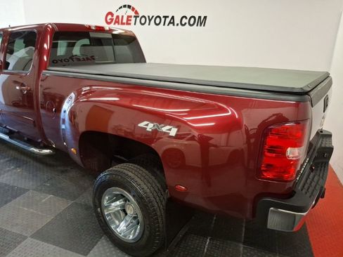 Used 2008 Chevrolet Silverado 3500 LTZ w/ Sun And Navigation Package image 7