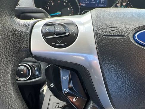 Used 2015 Ford Escape SE FWD image 23