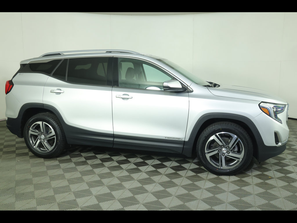 Used 2020 GMC Terrain SLT FWD image 10