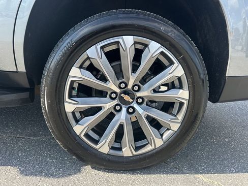 Used 2025 Chevrolet Tahoe High Country w/ Sun And Tow Package image 34