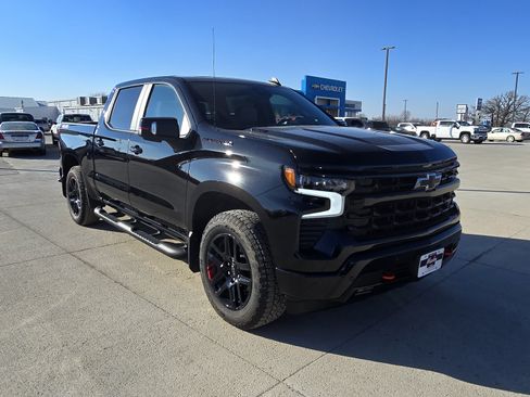 New 2026 Chevrolet Silverado 1500 RST w/ Redline Edition AWD/4WD image 3