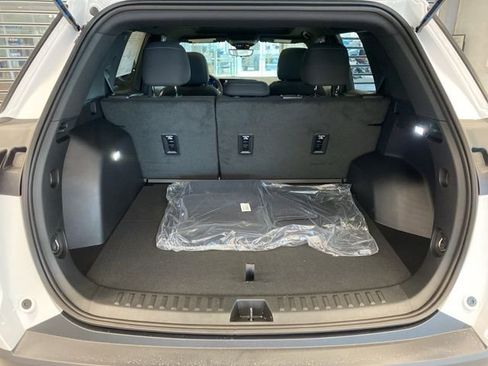New 2026 Chevrolet Equinox LT w/ Safety and Technology Package AWD/4WD image 7