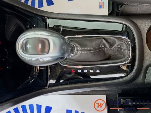 Used 2018 Buick Encore Essence AWD/4WD image 20