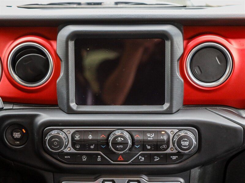 Used 2019 Jeep Wrangler Unlimited Rubicon AWD/4WD image 19