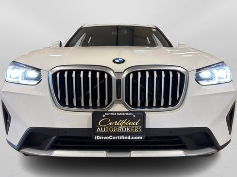 Used 2024 BMW X3 xDrive30i AWD/4WD image 10