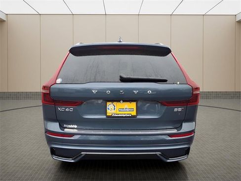 New 2026 Volvo XC60 B5 Ultra w/ Protection Package Premier image 8