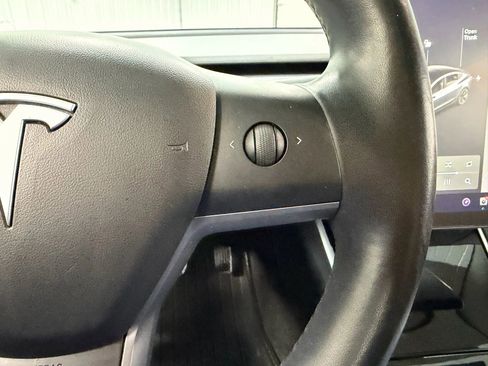 Used 2019 Tesla Model 3 Mid Range image 27