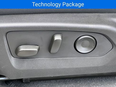 New 2026 Chevrolet Colorado ZR2 w/ Technology Package image 17