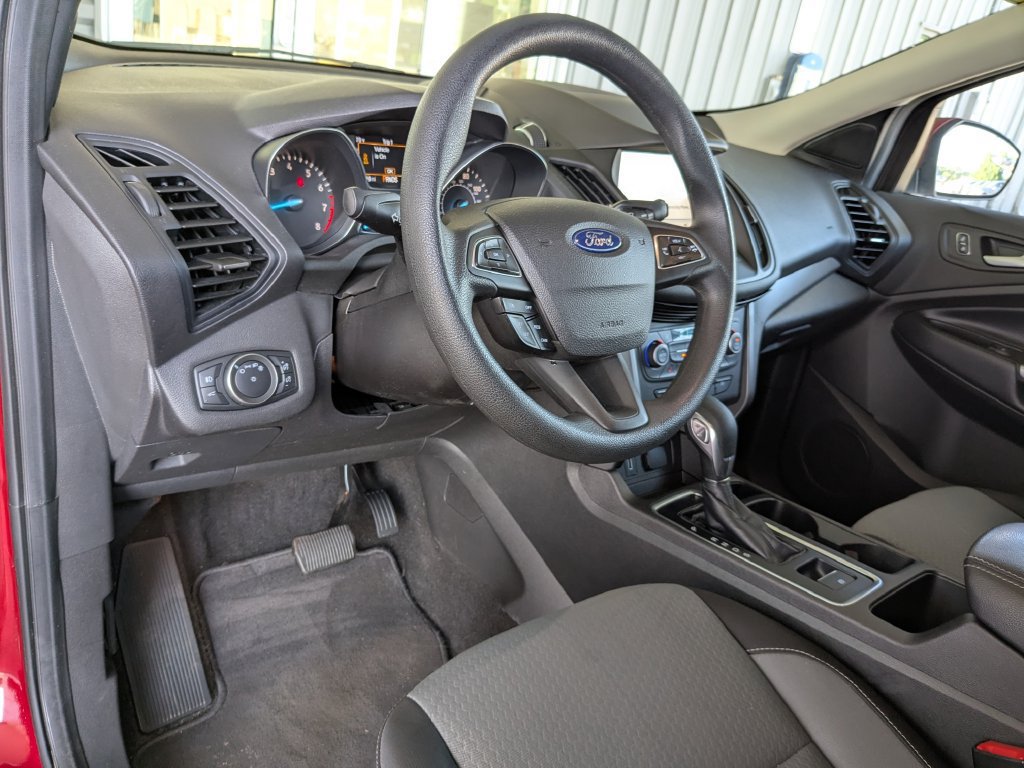 Used 2019 Ford Escape SE FWD image 10