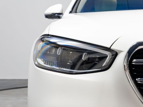 Used 2023 Mercedes-Benz S 580 4MATIC Sedan w/ AMG Line image 47