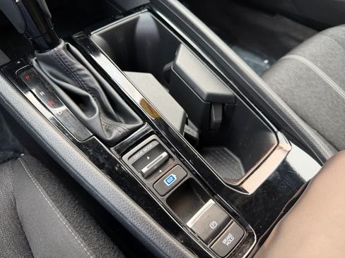 Used 2024 Honda Accord Sport image 25