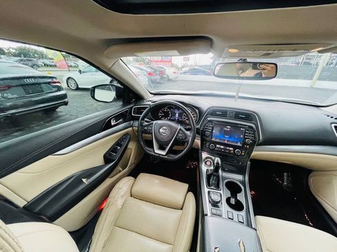 Used 2017 Nissan Maxima 3.5 SL FWD image 22