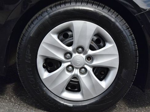 Used 2015 Kia Forte LX image 39