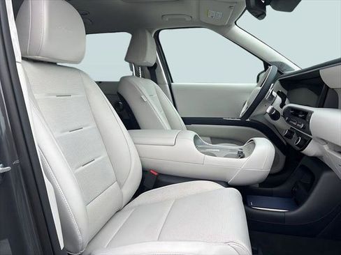 New 2026 Hyundai Palisade Calligraphy AWD/4WD image 11