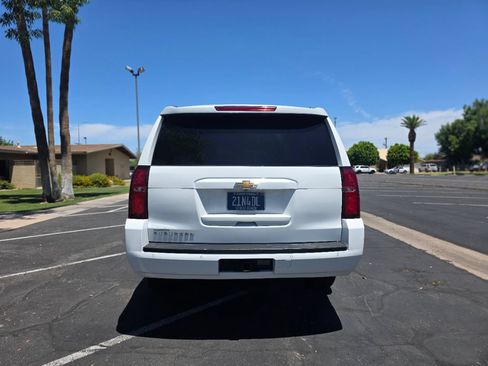 Used 2019 Chevrolet Suburban LT AWD/4WD image 11