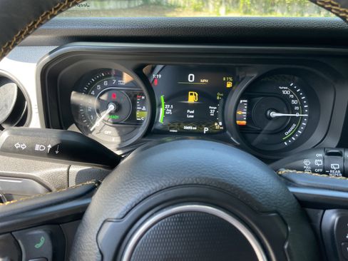 Used 2024 Jeep Wrangler Sport S w/ Convenience Group image 36