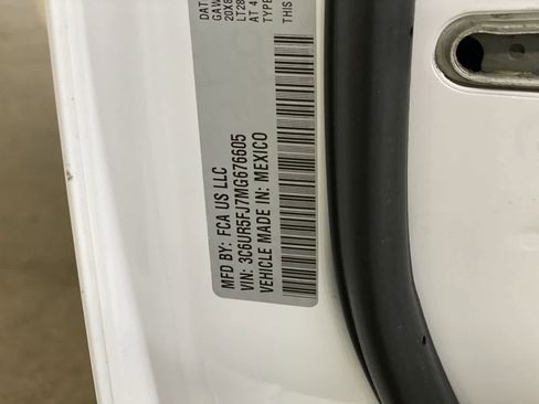 Used 2021 RAM 2500 Laramie image 29