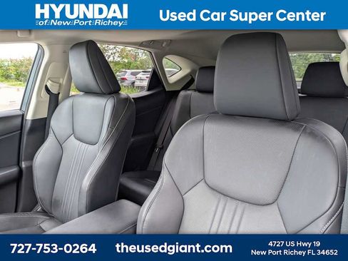 Used 2023 Lexus NX 250 FWD image 6