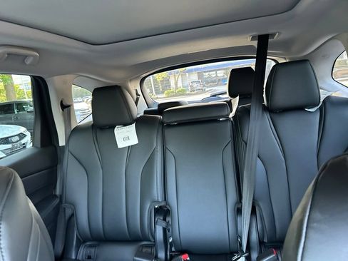 Certified 2026 Acura MDX SH-AWD image 15