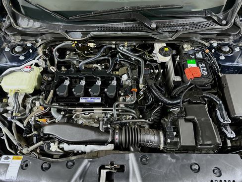 Used 2019 Honda Civic EX image 32