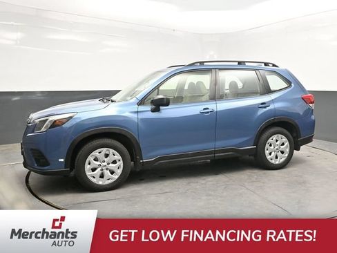 Used 2023 Subaru Forester AWD/4WD image 3