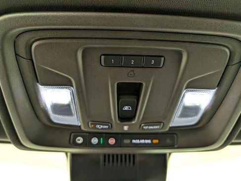 New 2025 GMC Sierra 2500 SLT w/ SLT Premium Package image 27