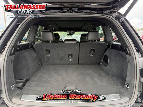 Used 2023 Jeep Grand Cherokee Summit RWD image 18