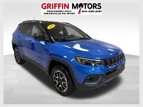 Used 2024 Jeep Compass Trailhawk w/ Trailhawk Elite Group AWD/4WD image 1