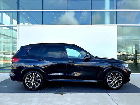 Used 2023 BMW X5 sDrive40i w/ M Sport Package RWD image 3