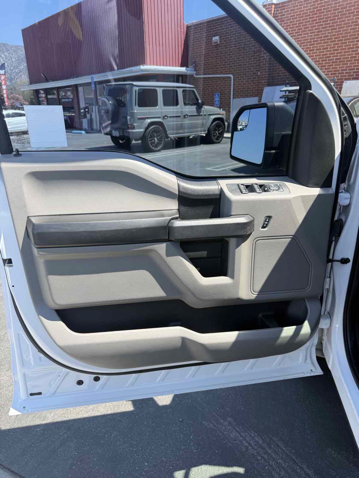 Used 2016 Ford F150 XL w/ Equipment Group 101A Mid RWD image 12