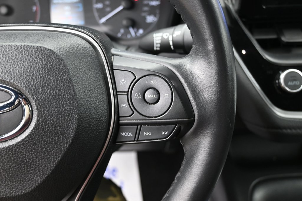 Used 2024 Toyota Corolla SE FWD image 17