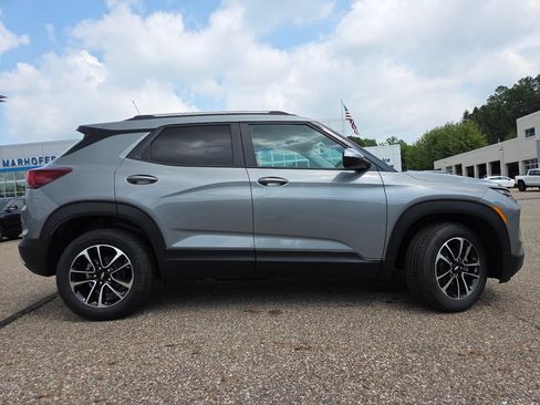 New 2026 Chevrolet TrailBlazer LT w/ Convenience Package AWD/4WD image 20
