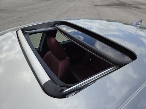 Used 2014 Lexus IS 350 RWD image 3