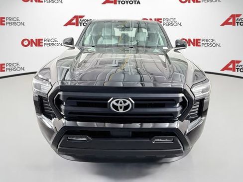 Certified 2025 Toyota Tacoma SR5 RWD image 3